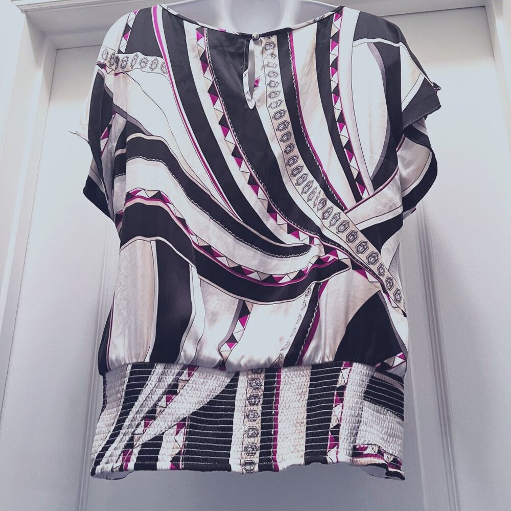 White House Black Market Silk Stretch Fitted Waist Cut Out Shoulder-Small-Short - Picture 9 of 15